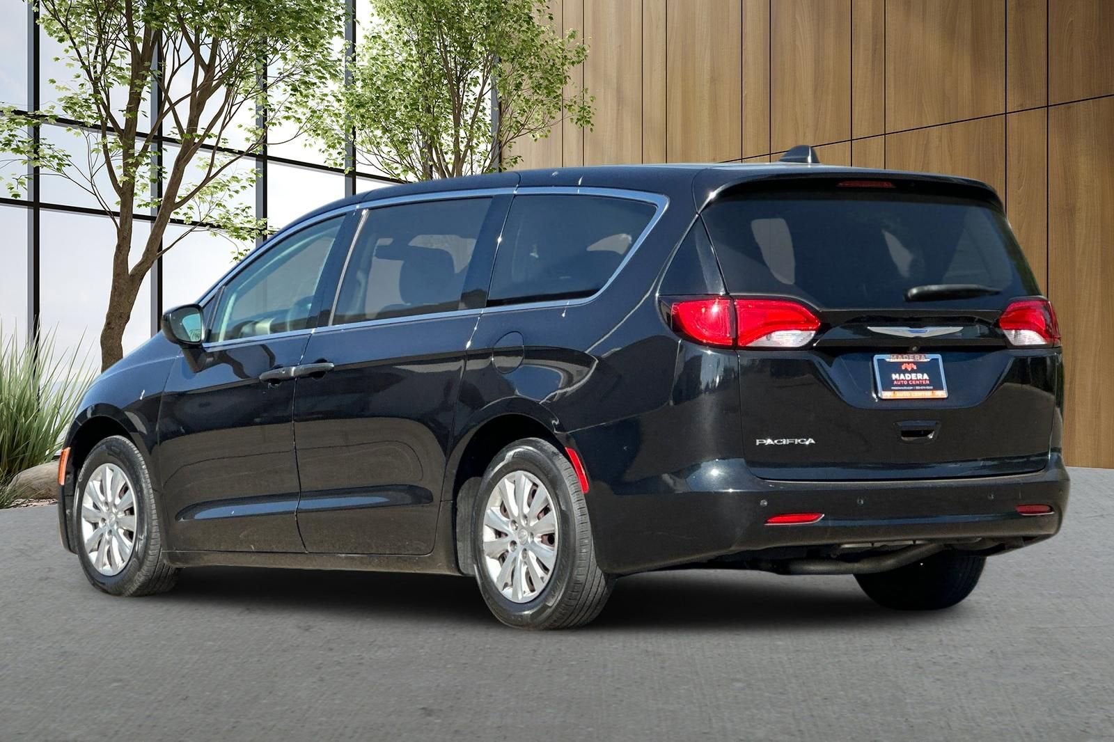 2018 Chrysler Pacifica L