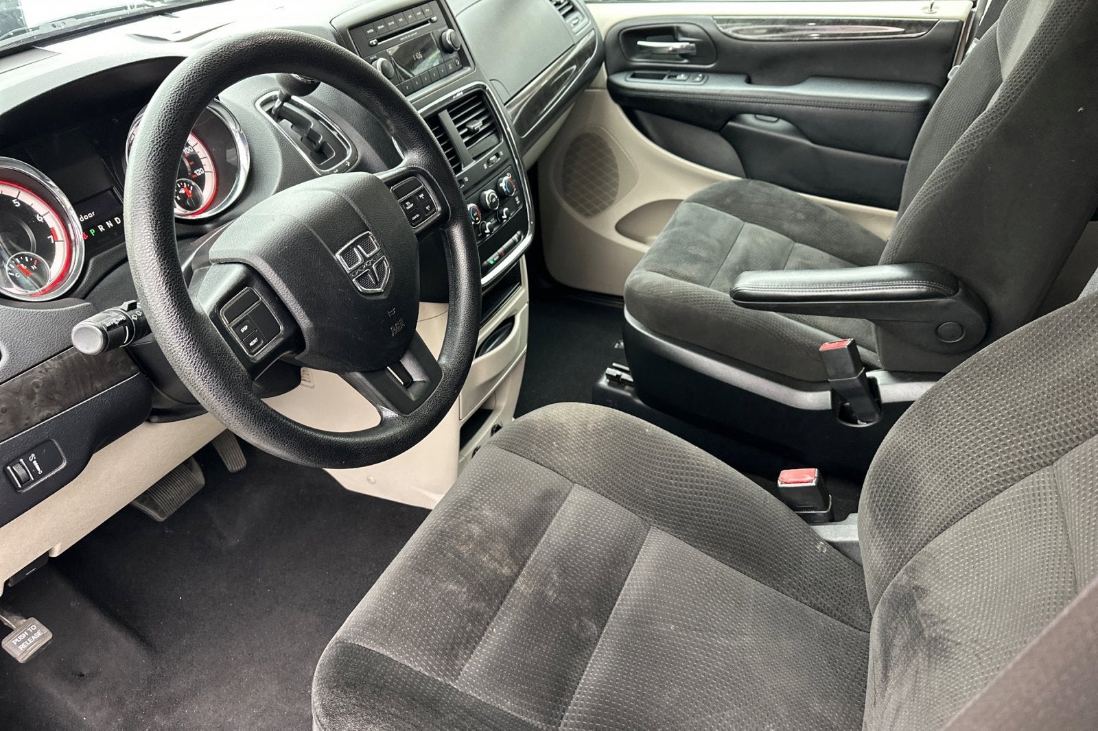 2017 Dodge Grand Caravan SE