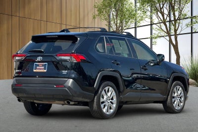 2020 Toyota RAV4 XLE Premium
