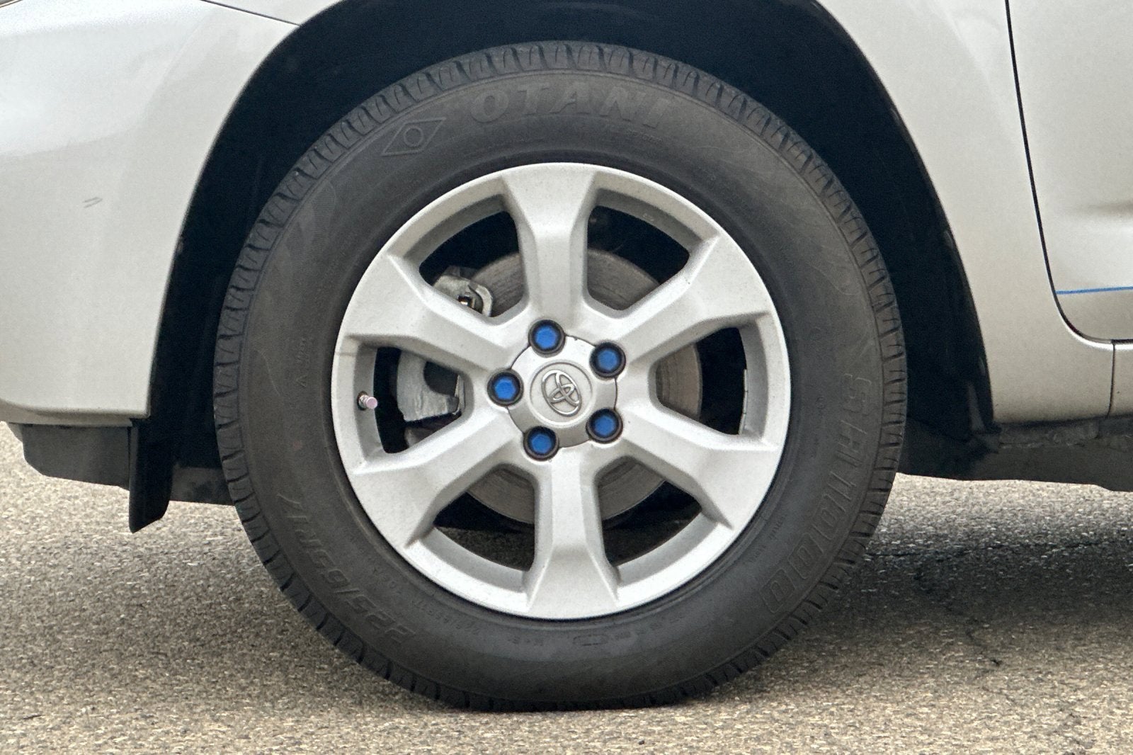 2012 Toyota RAV4 EV FWD 4dr