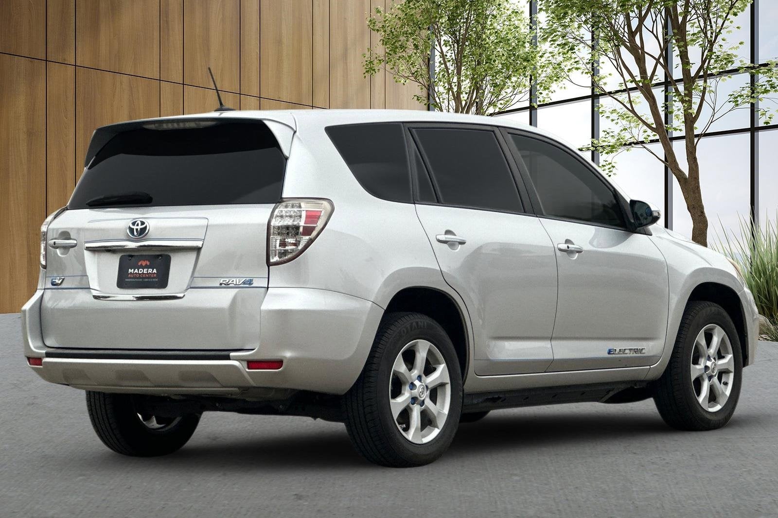 2012 Toyota RAV4 EV FWD 4dr