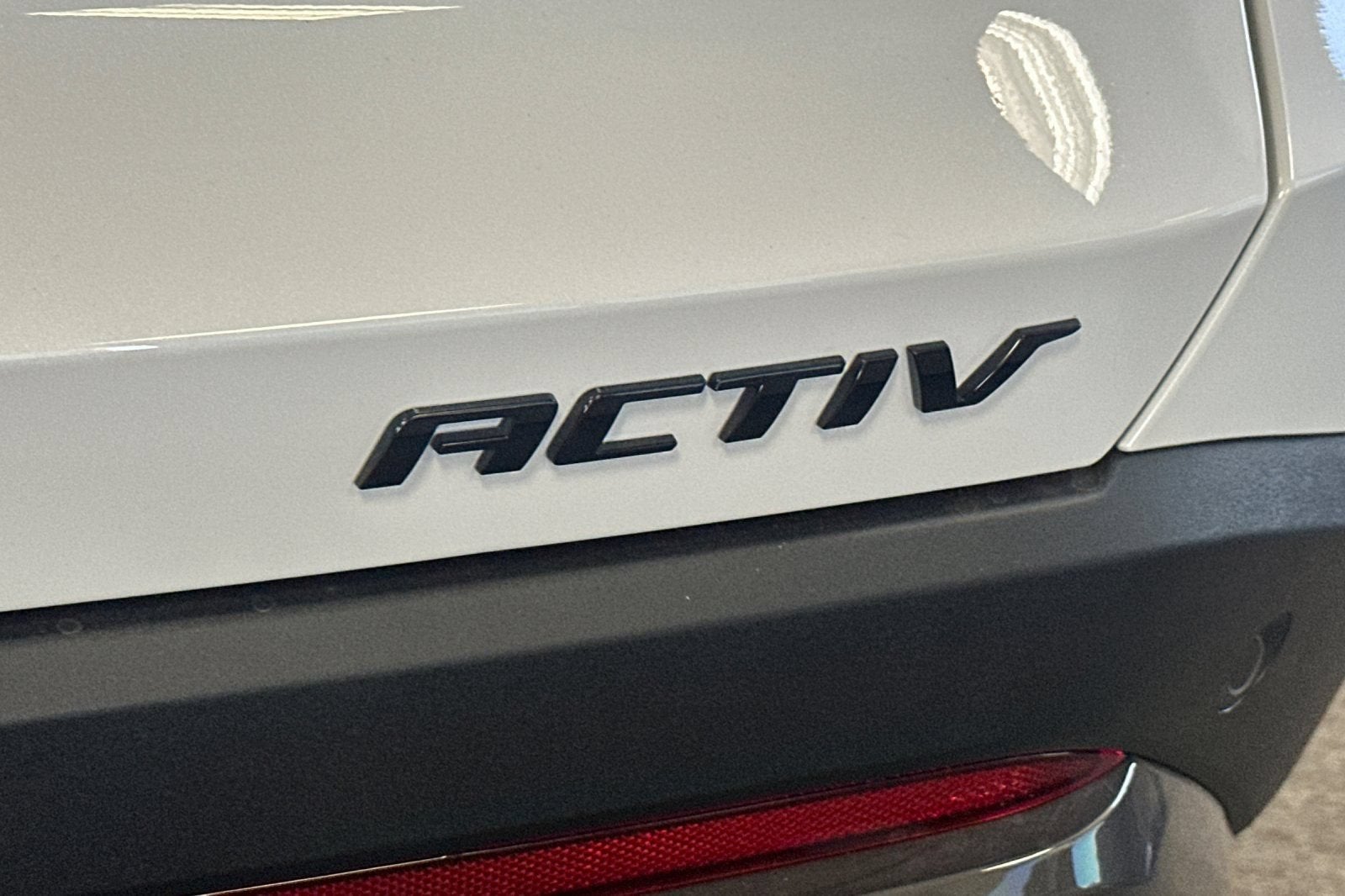 2027 Chevrolet Equinox FWD ACTIV