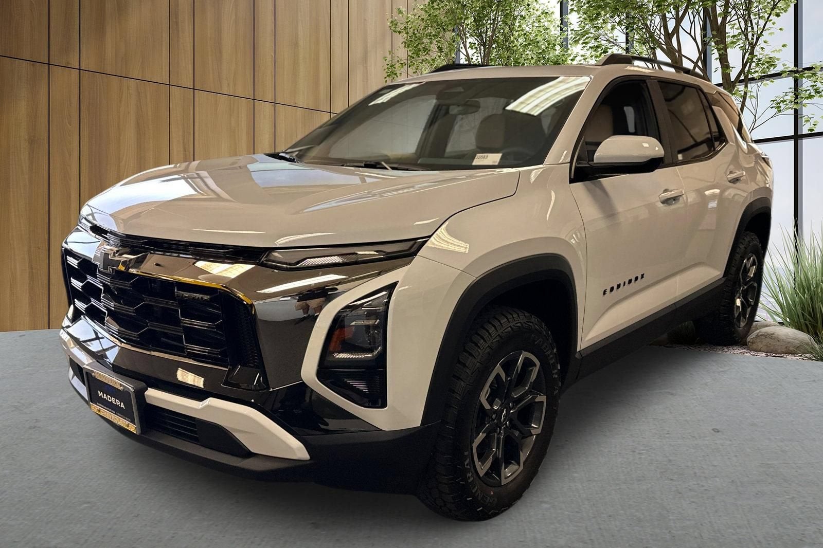 2027 Chevrolet Equinox FWD ACTIV