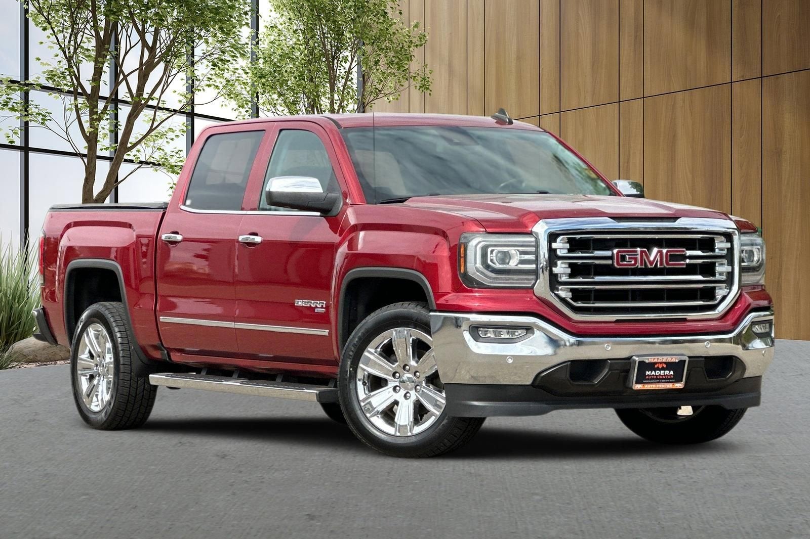 2018 GMC Sierra 2WD Crew Cab Short Box SLT's photo