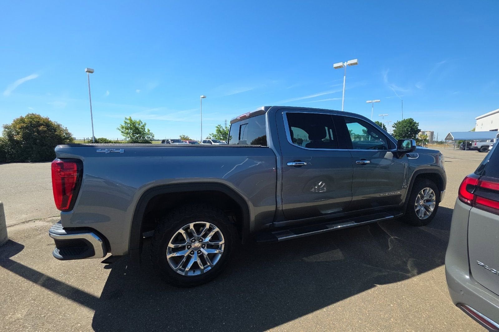 2020 GMC Sierra 1500 SLT