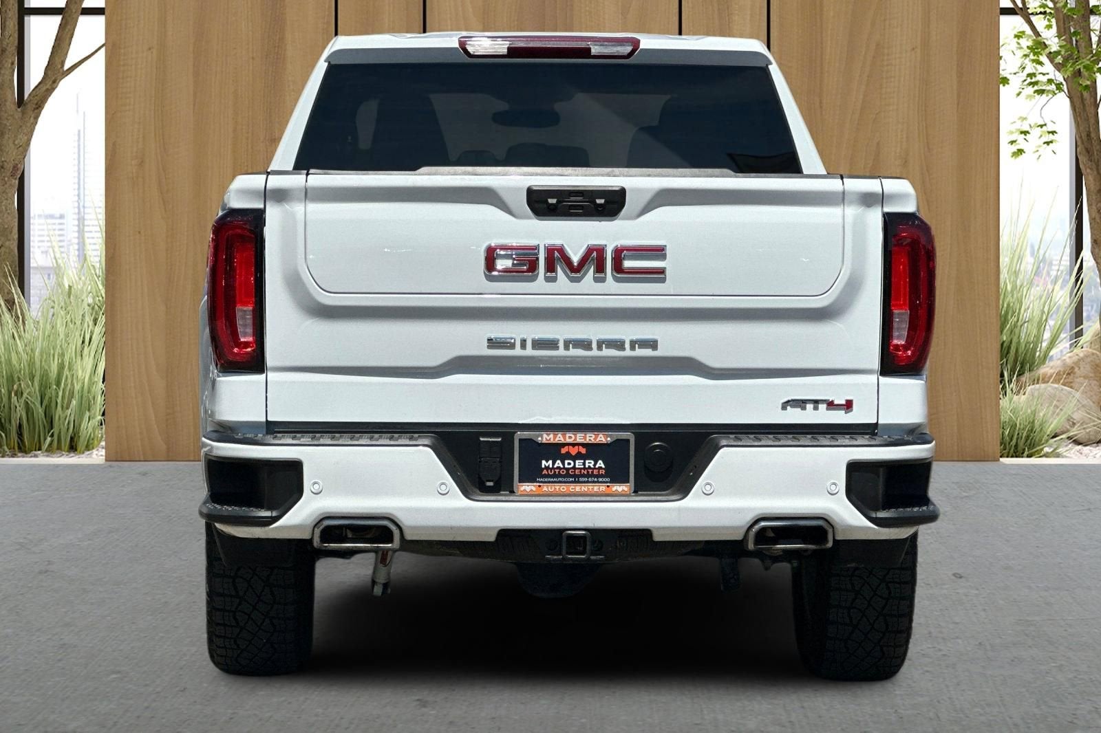 2025 GMC Sierra 1500 AT4