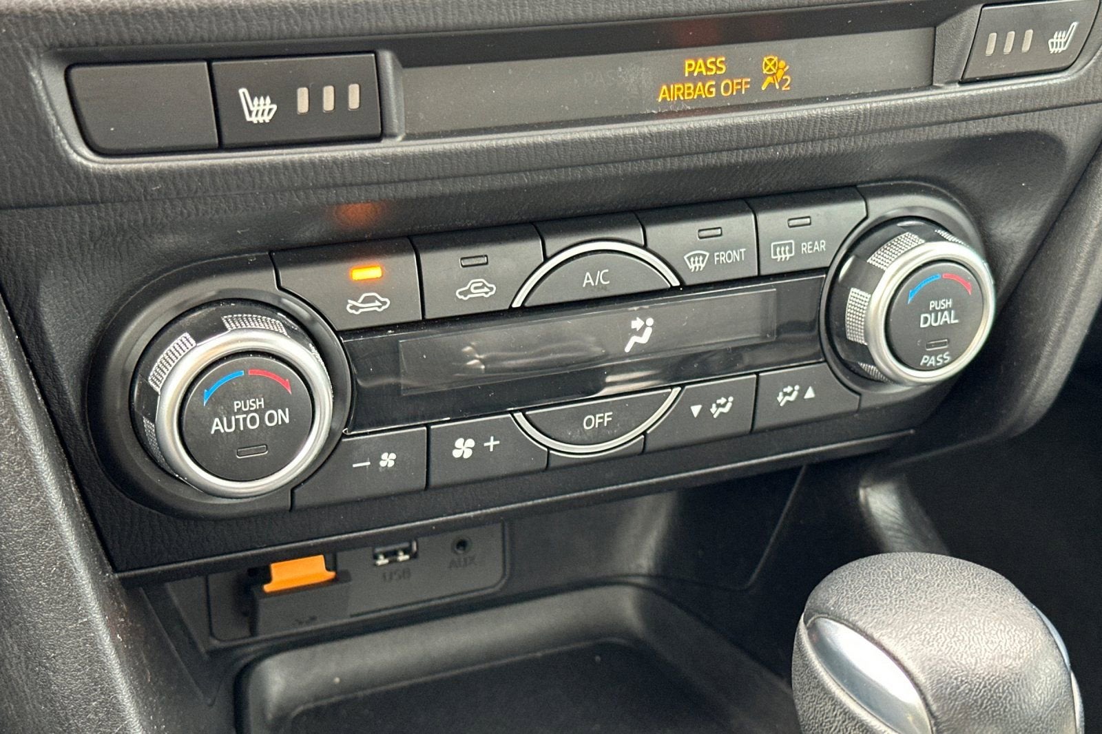 2018 Mazda Mazda3 4-Door Grand Touring