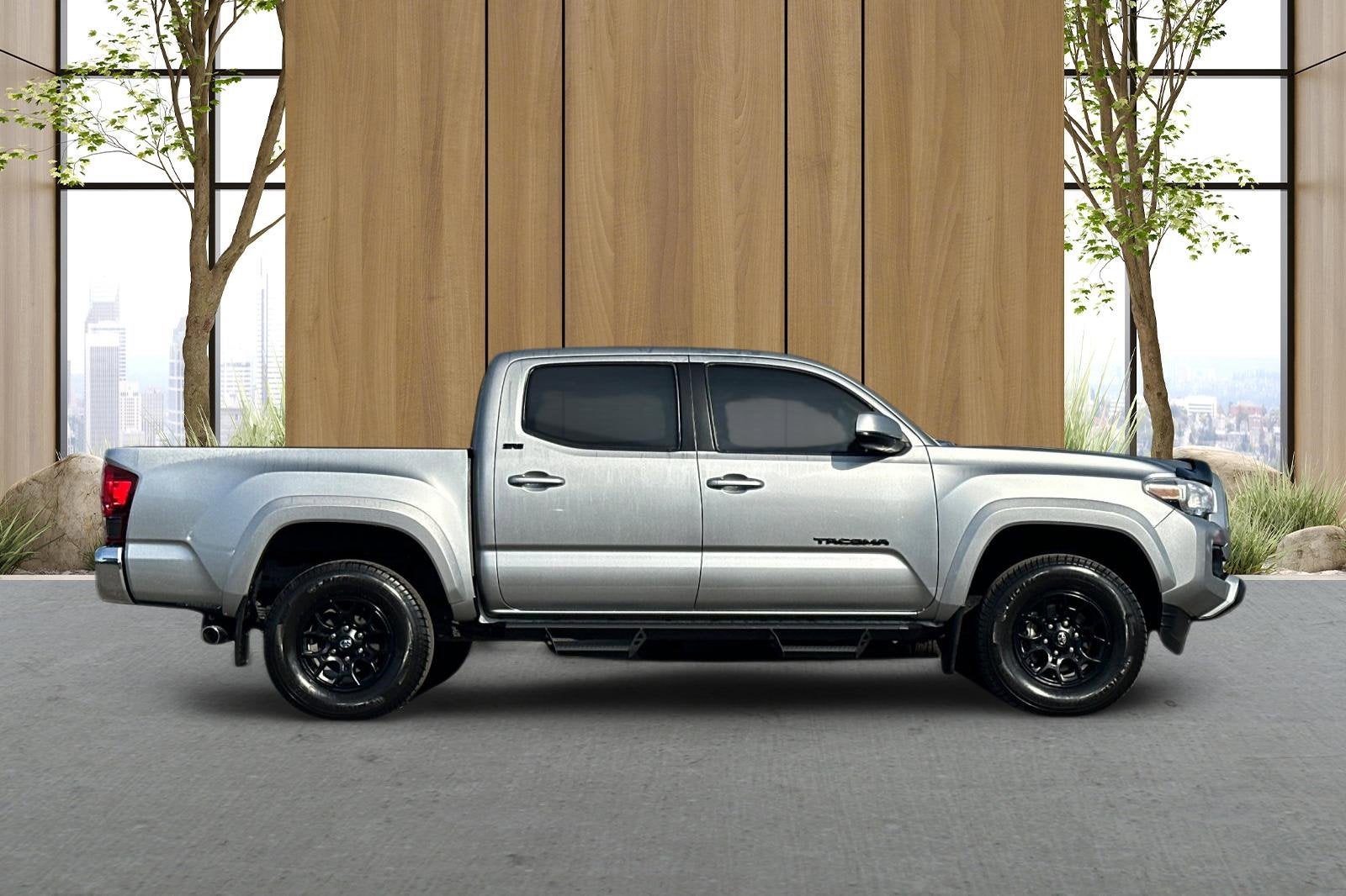 2022 Toyota Tacoma 2WD SR5