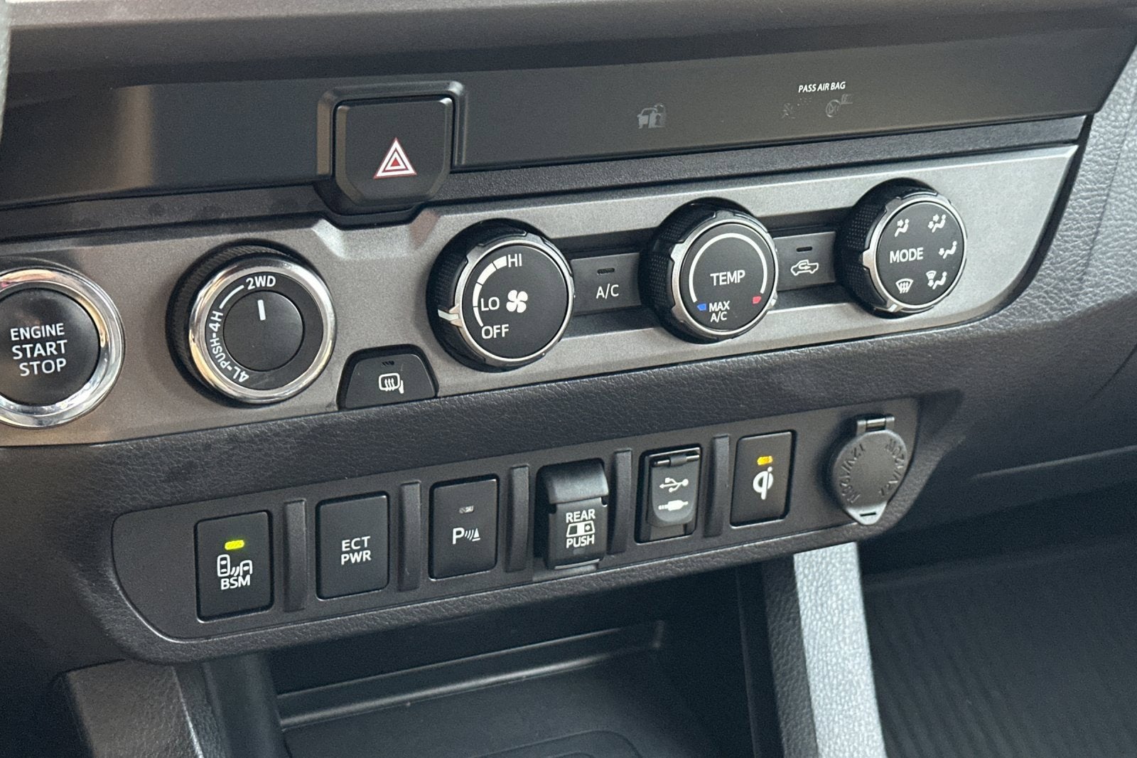 2019 Toyota Tacoma 4WD SR