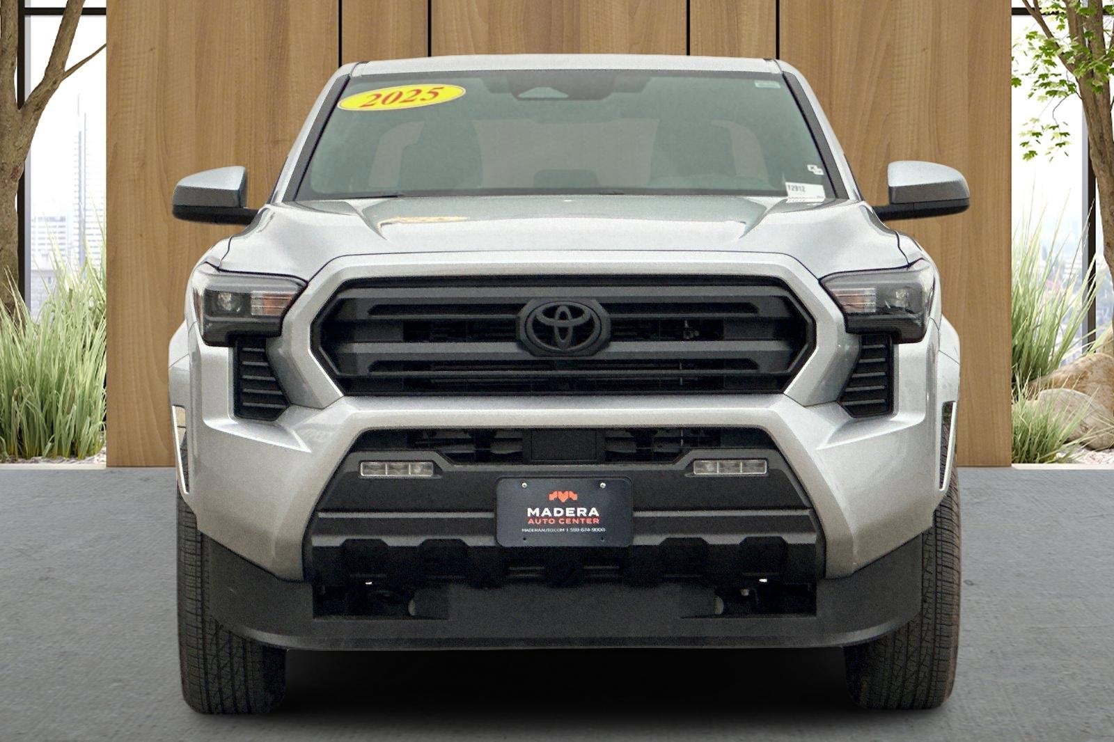 2025 Toyota Tacoma 4WD SR