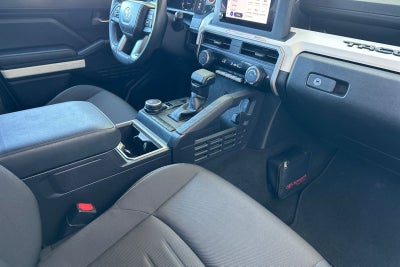 2024 Toyota Tacoma 4WD SR5