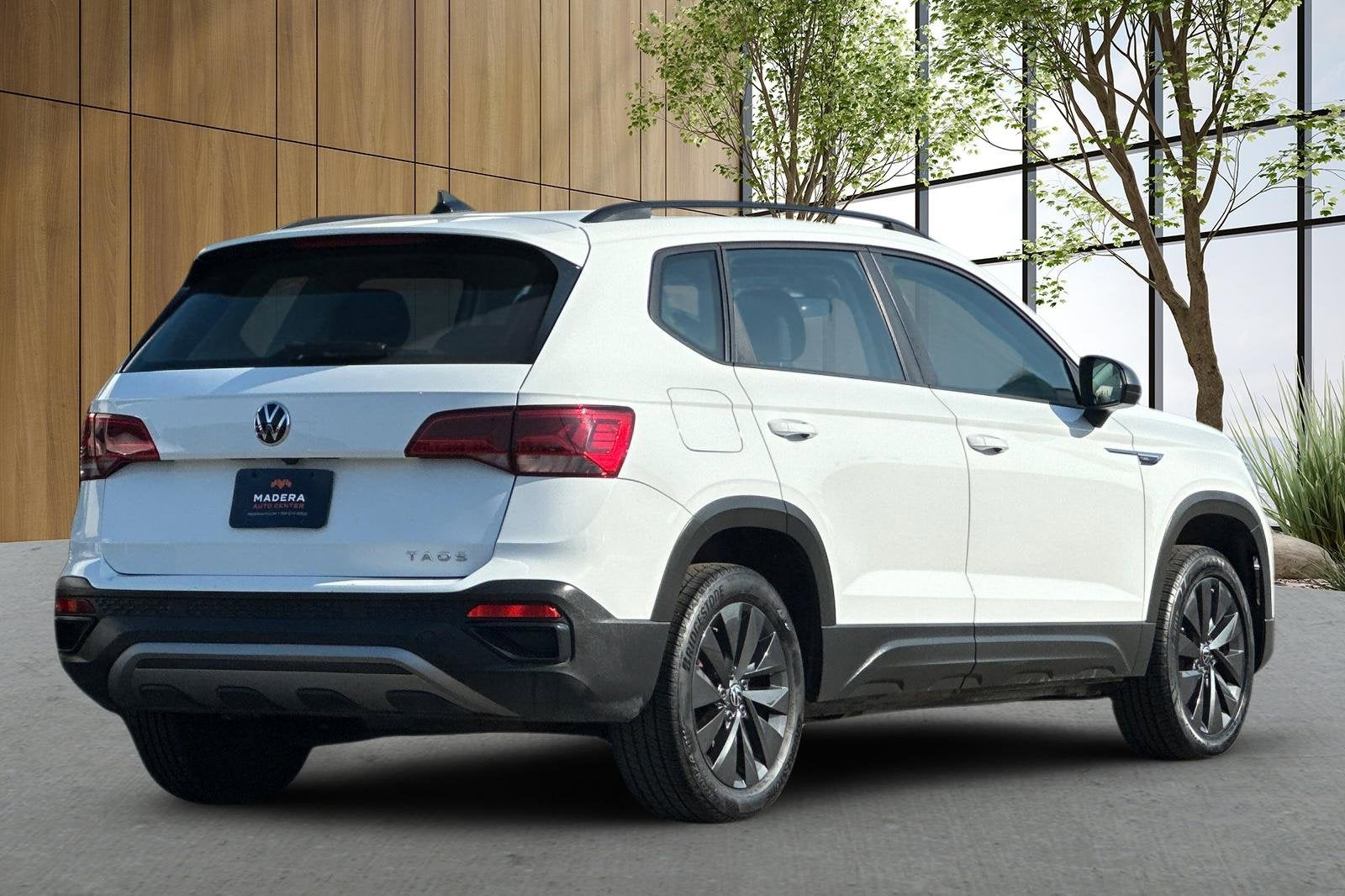 2024 Volkswagen Taos S