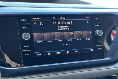 2024 Volkswagen Taos SE