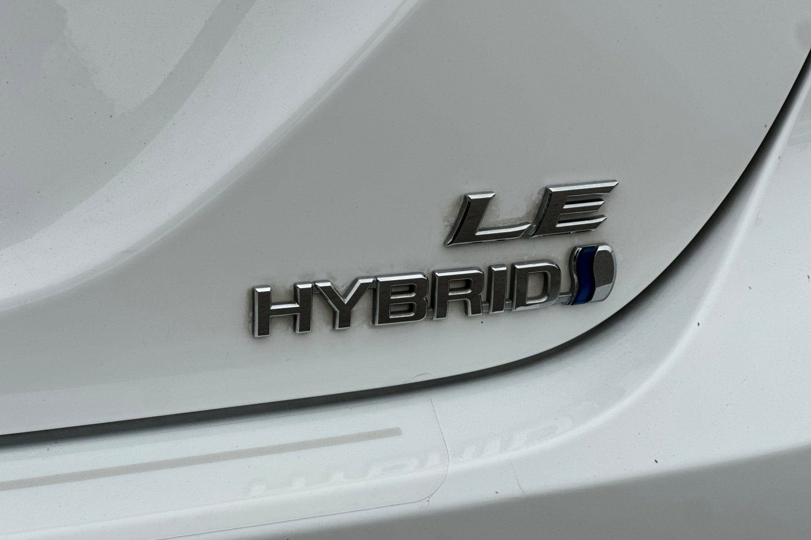 2018 Toyota Camry Hybrid LE