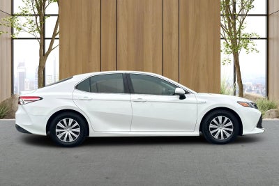 2018 Toyota Camry Hybrid LE