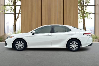 2018 Toyota Camry Hybrid LE