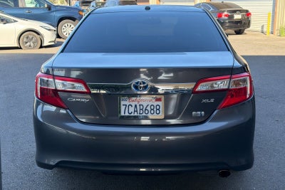 2014 Toyota Camry Hybrid LE