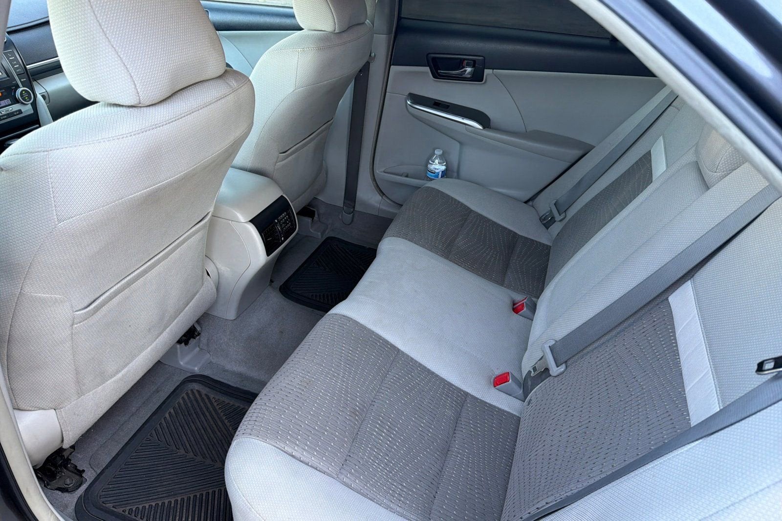 2014 Toyota Camry Hybrid LE