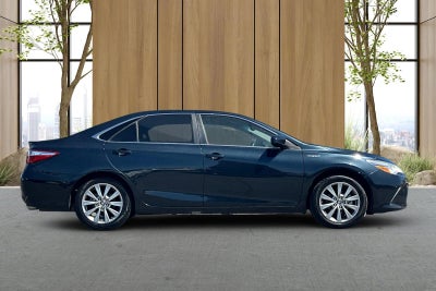 2017 Toyota Camry Hybrid LE