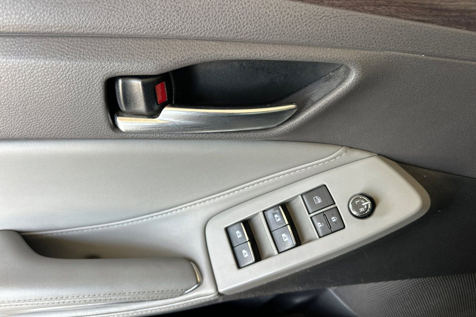 2019 Toyota Avalon XLE