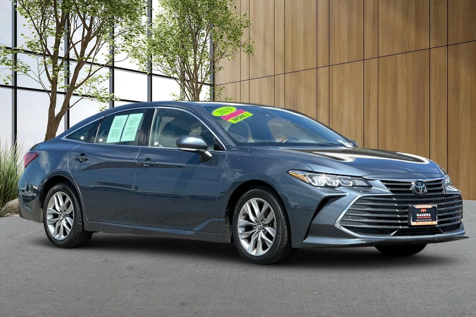 2019 Toyota Avalon XLE