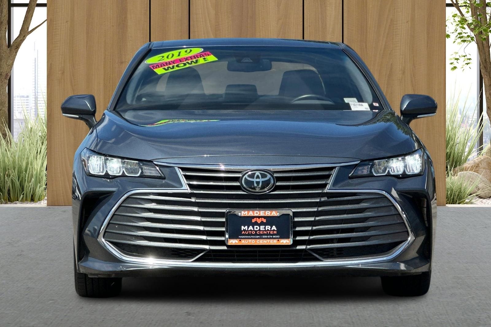 2019 Toyota Avalon XLE