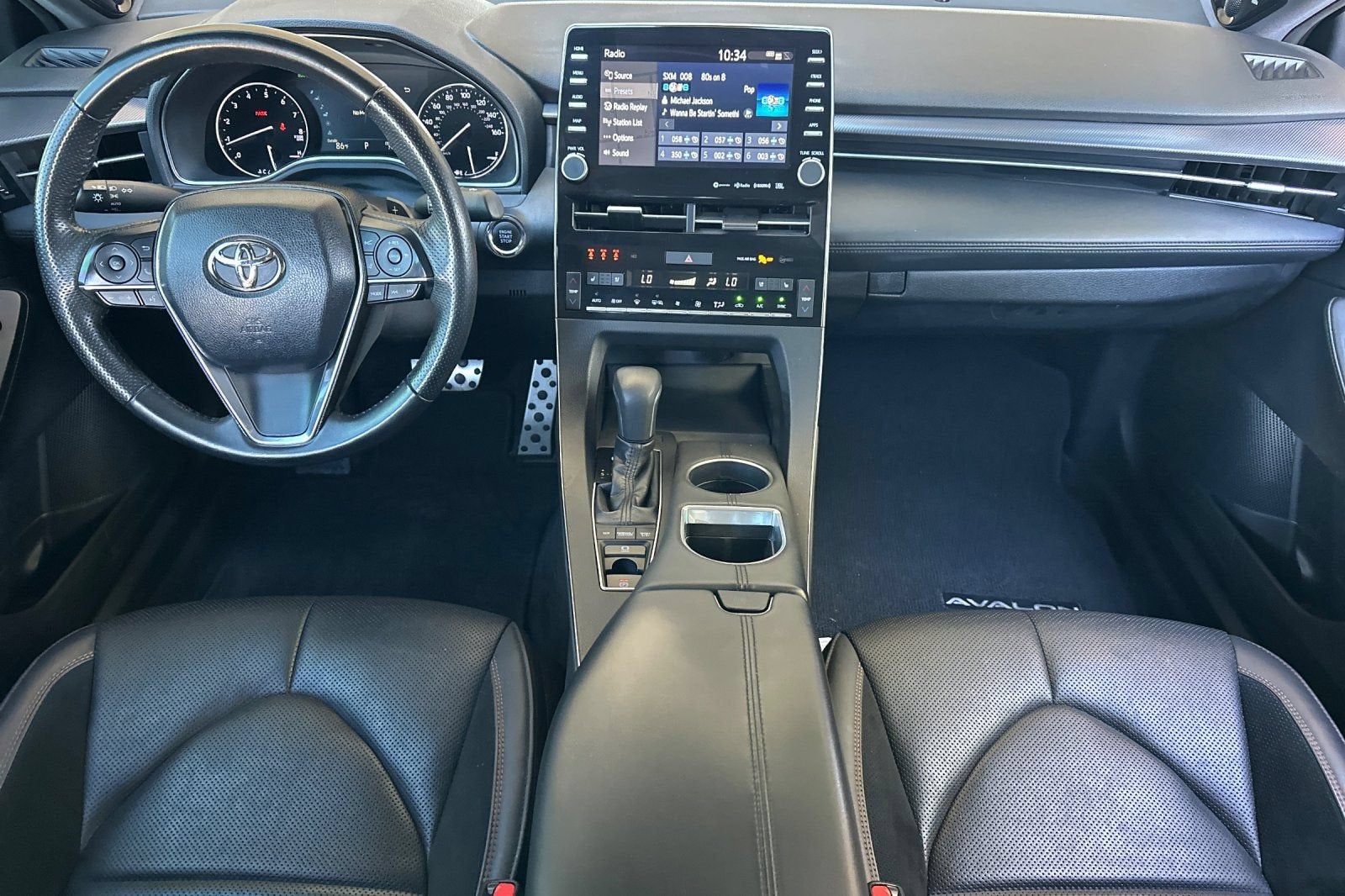 2019 Toyota Avalon XLE