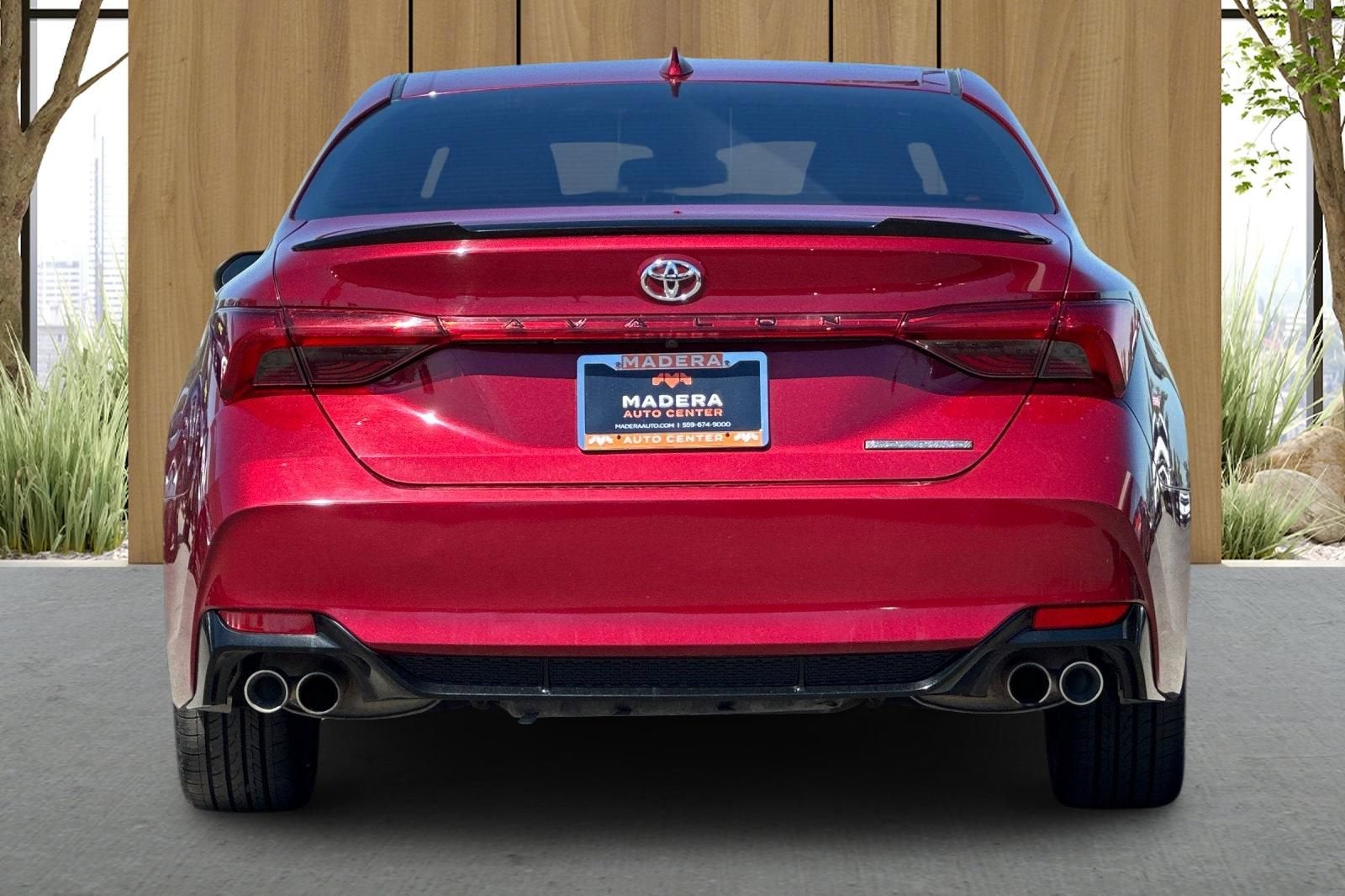 2019 Toyota Avalon XLE