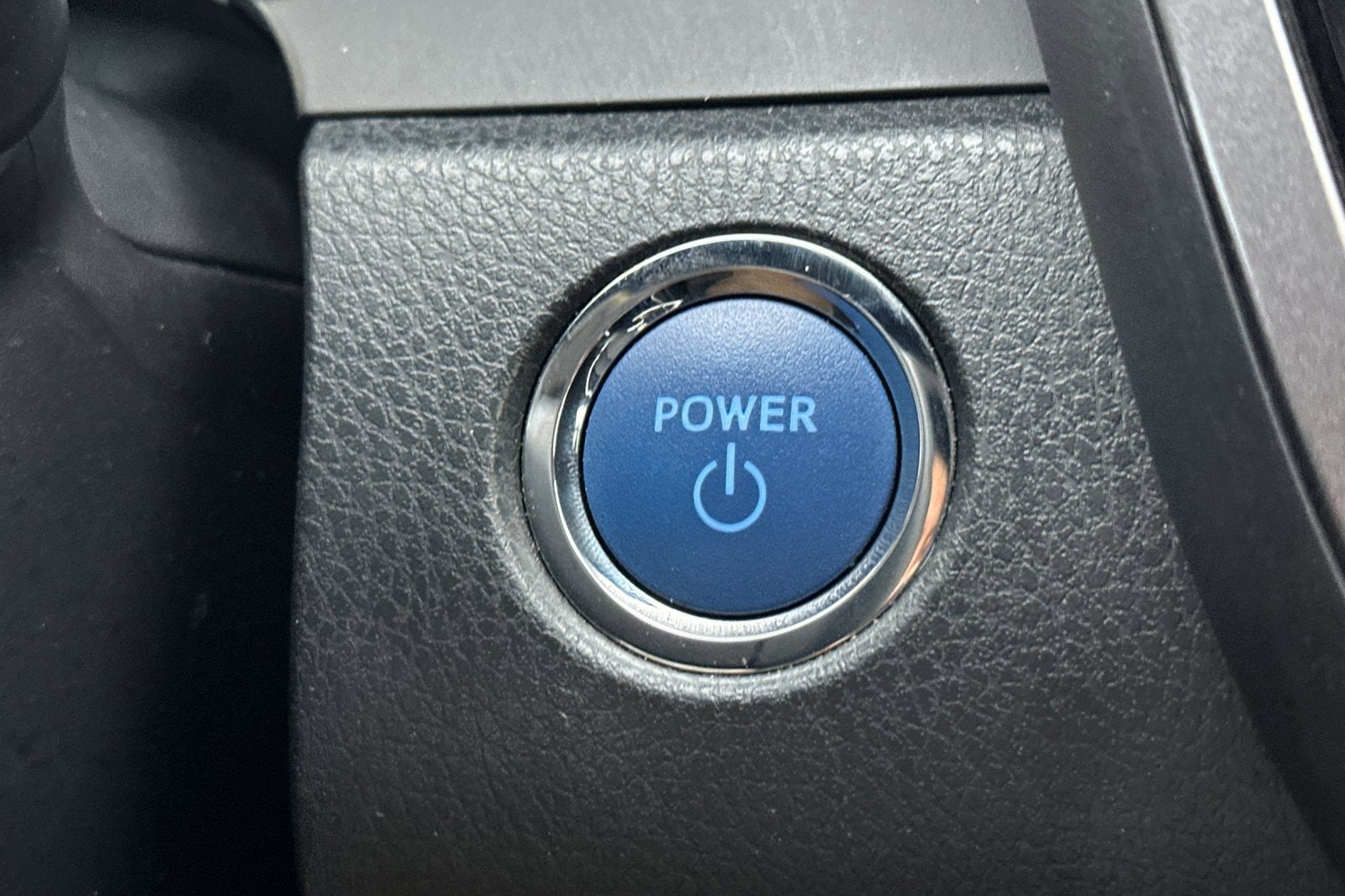 2021 Toyota Camry Hybrid LE