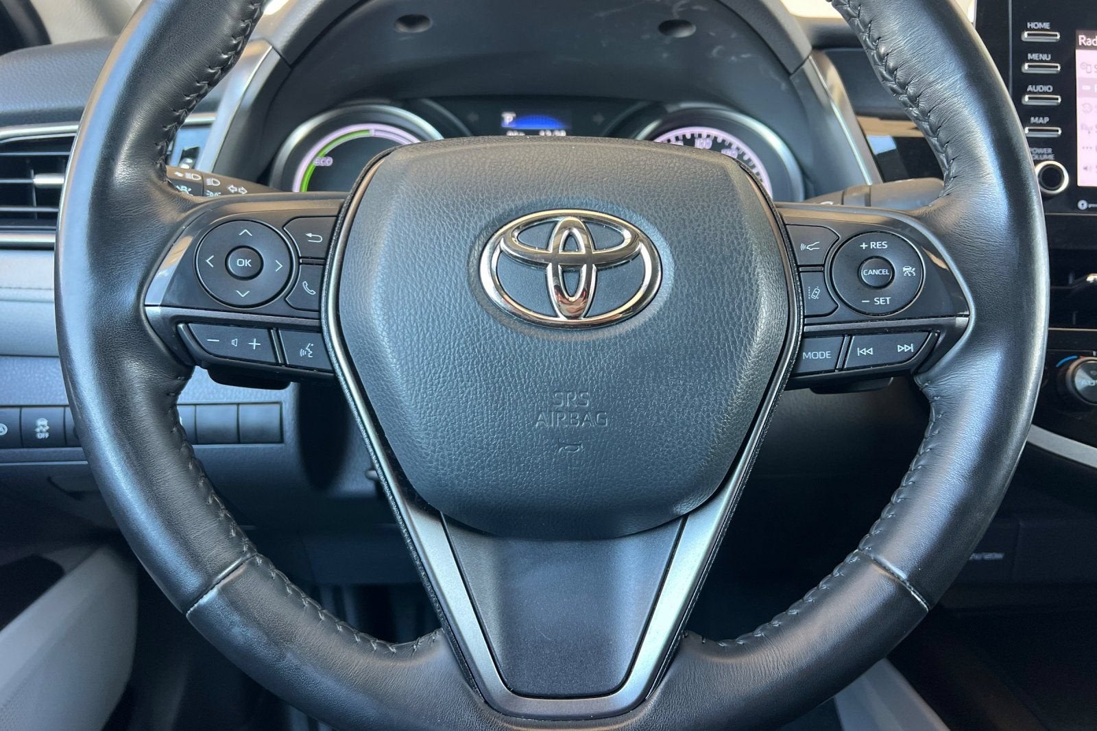 2023 Toyota Camry Hybrid SE