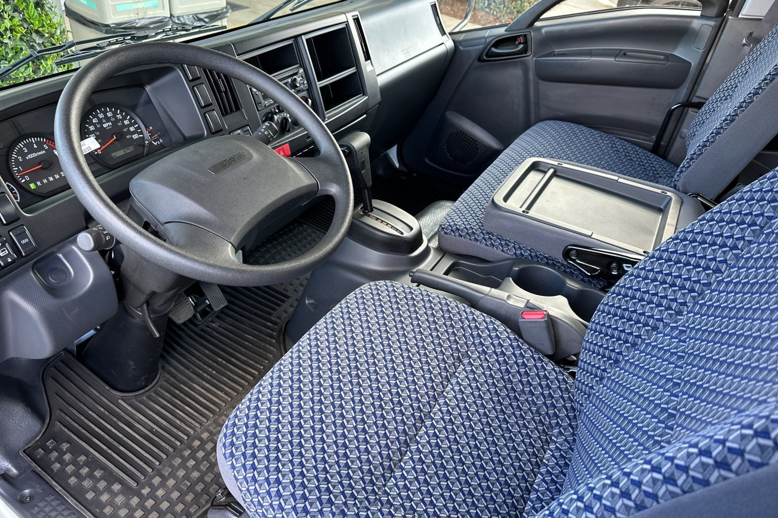 2024 Chevrolet Low Cab Forward 4500 Base