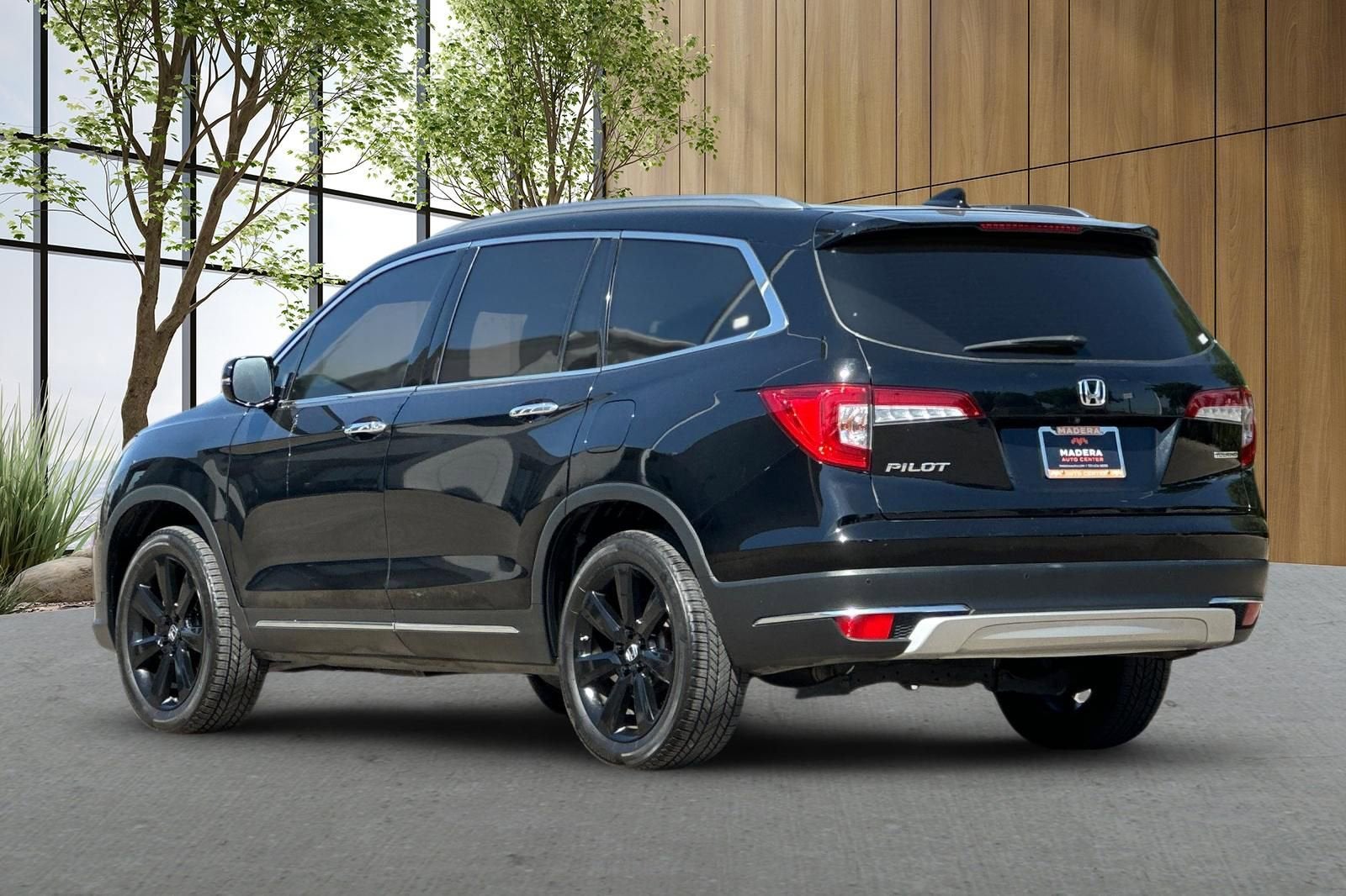 2020 Honda Pilot Touring 7-Passenger