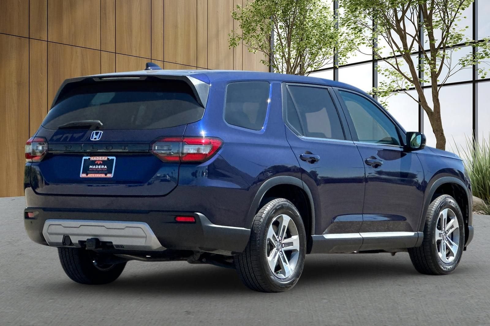 2023 Honda Pilot EX-L 8 Passenger