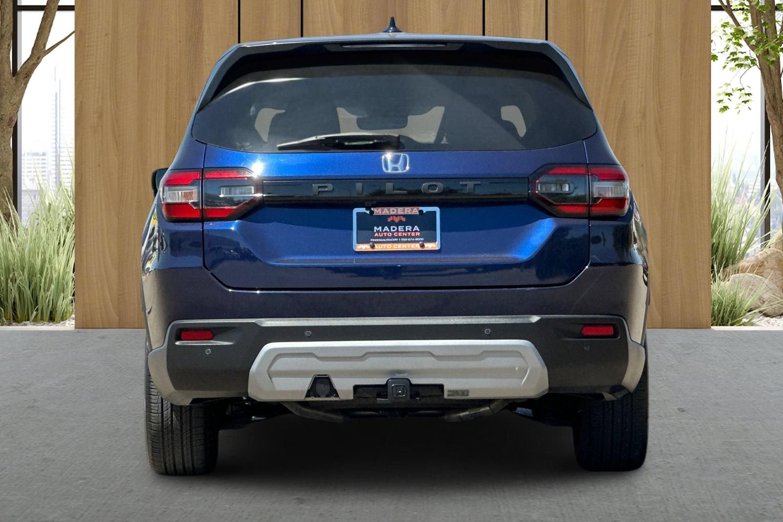 2023 Honda Pilot EX-L 8 Passenger