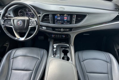 2022 Buick Enclave Essence