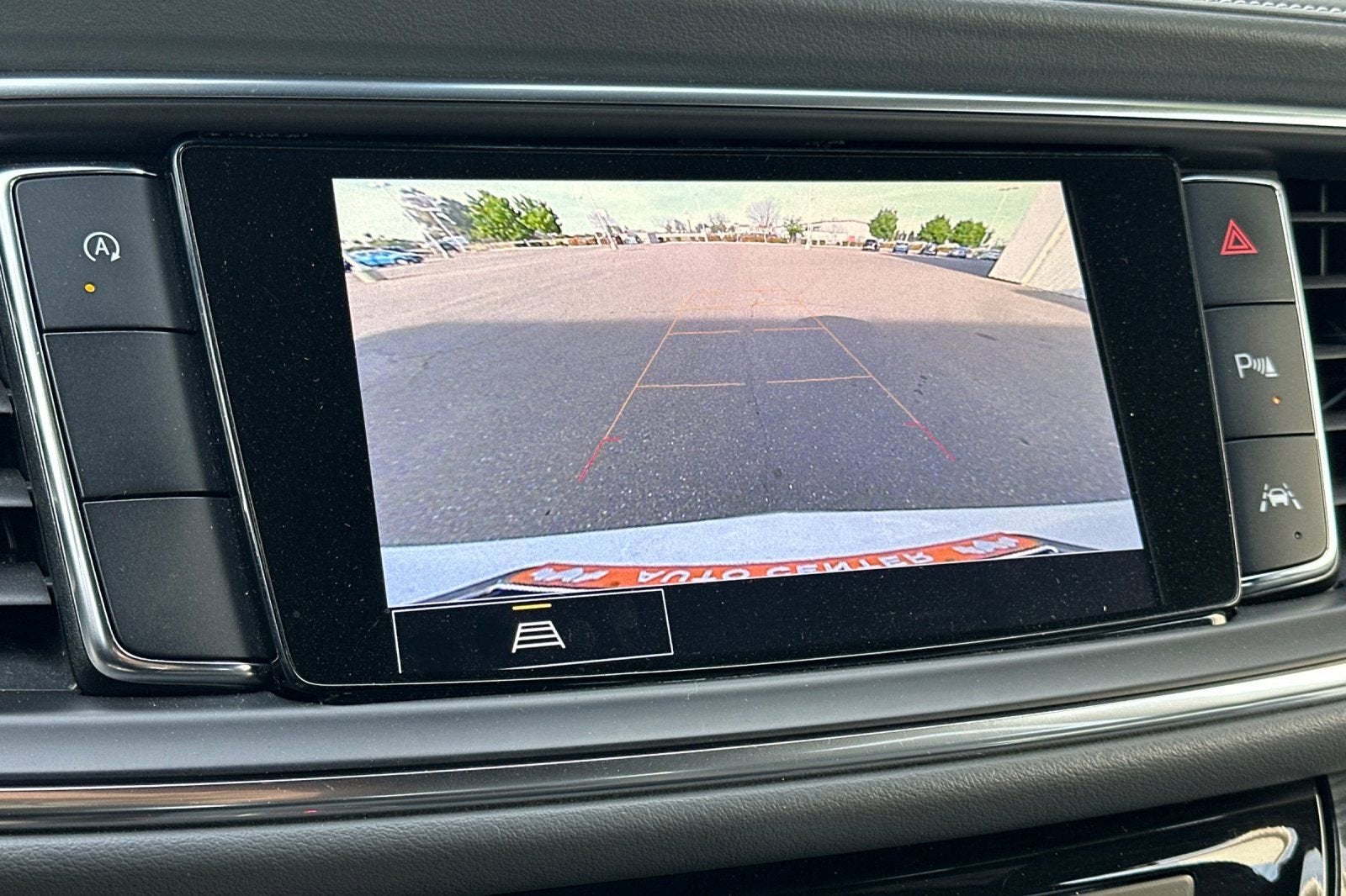 2022 Buick Enclave Essence