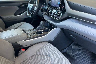 2020 Toyota Highlander L