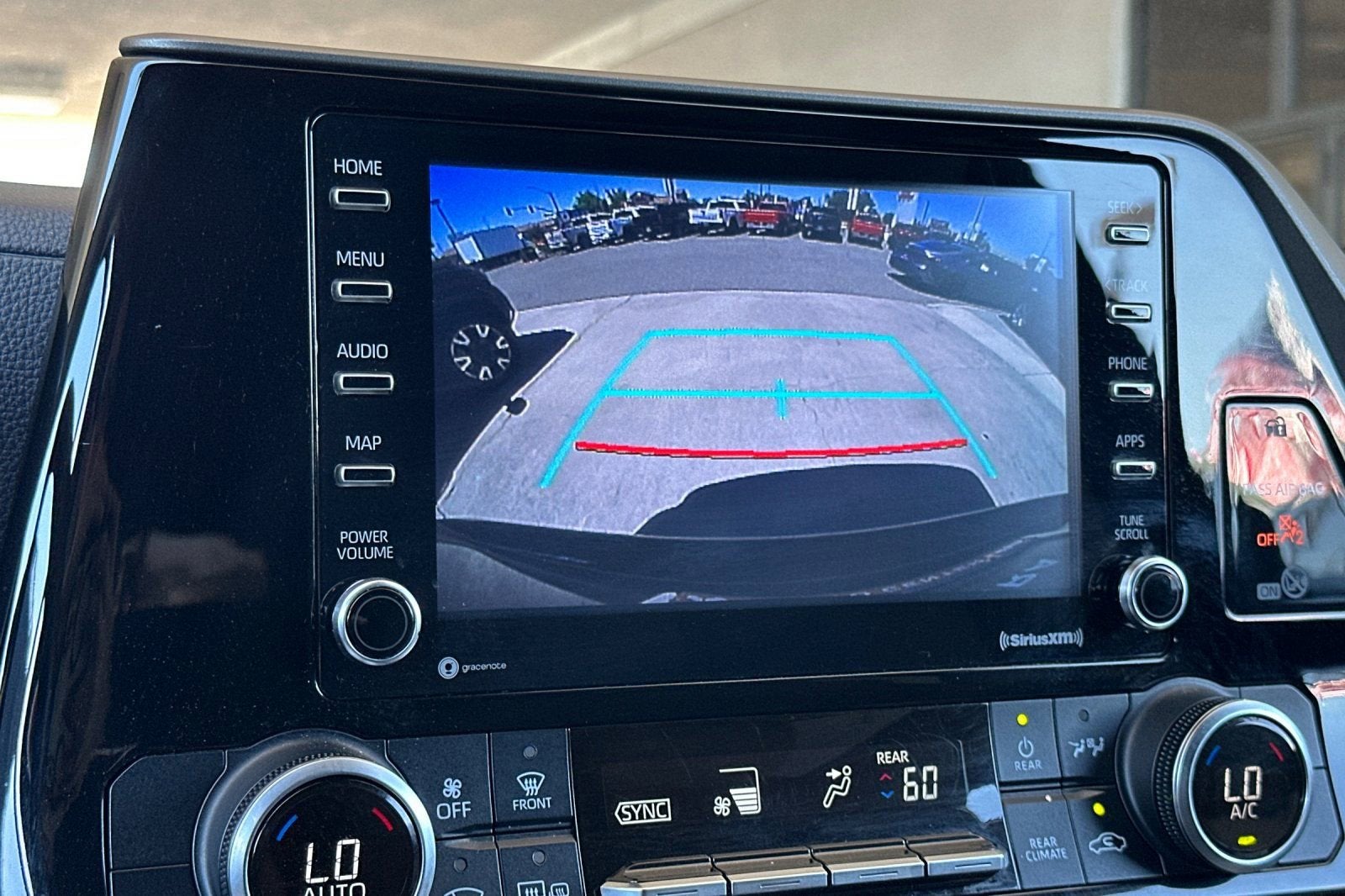 2020 Toyota Highlander L