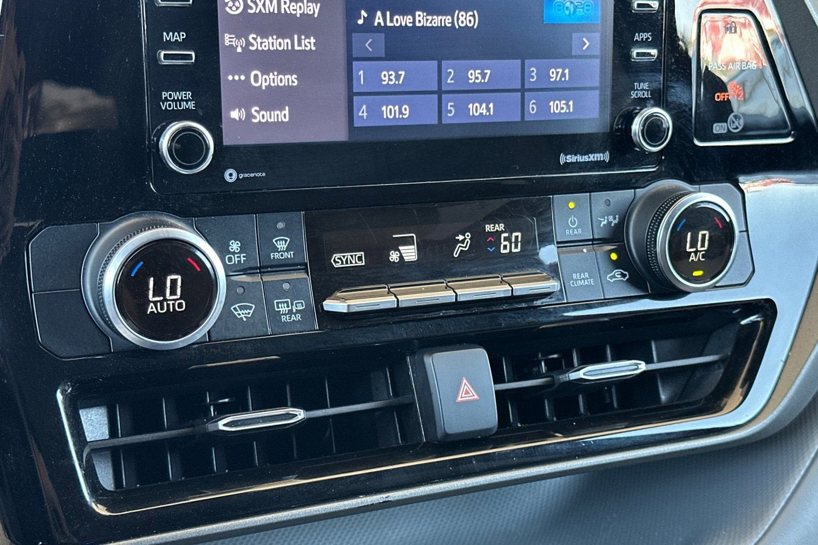 2020 Toyota Highlander L