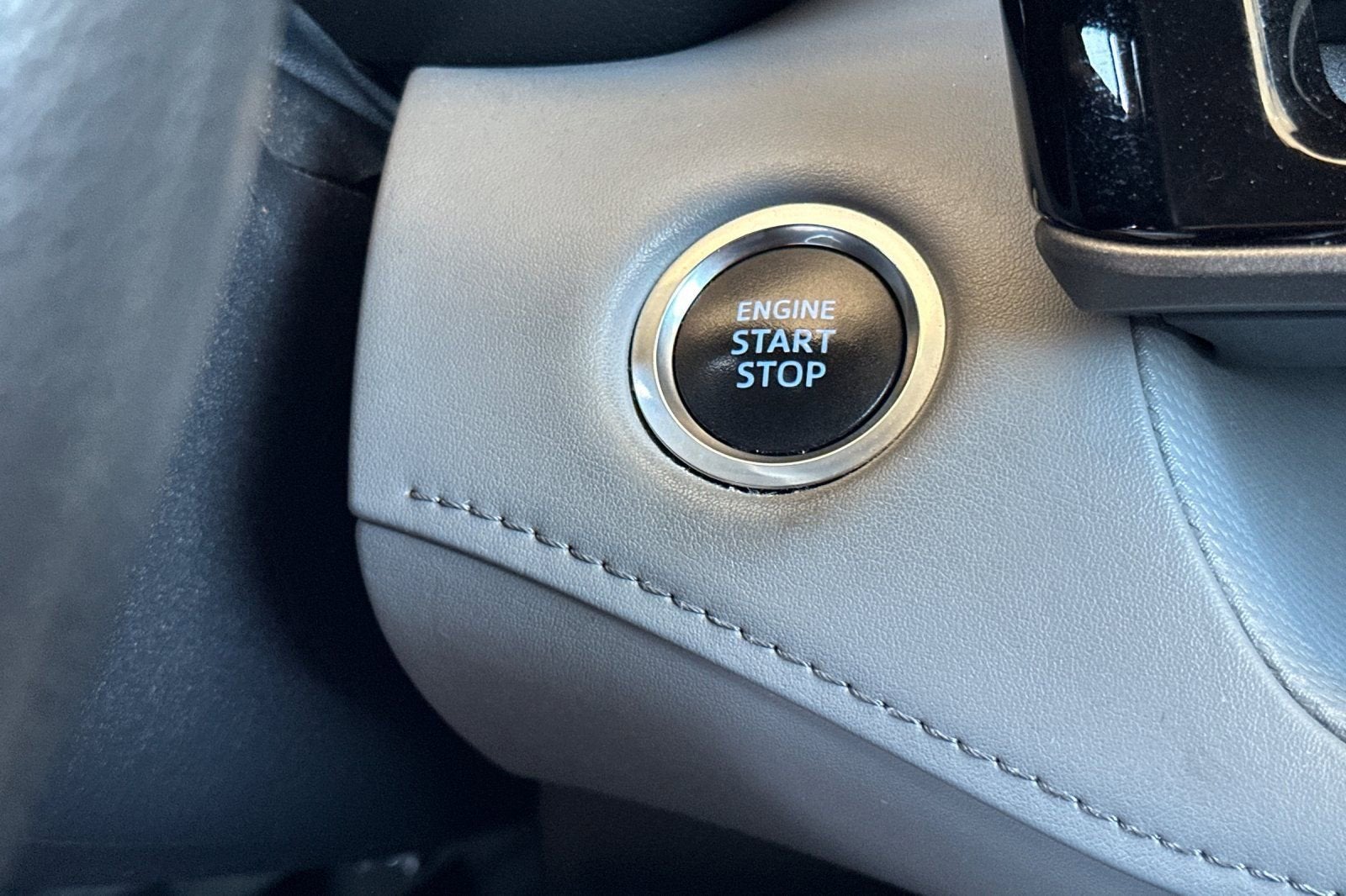 2020 Toyota Highlander L