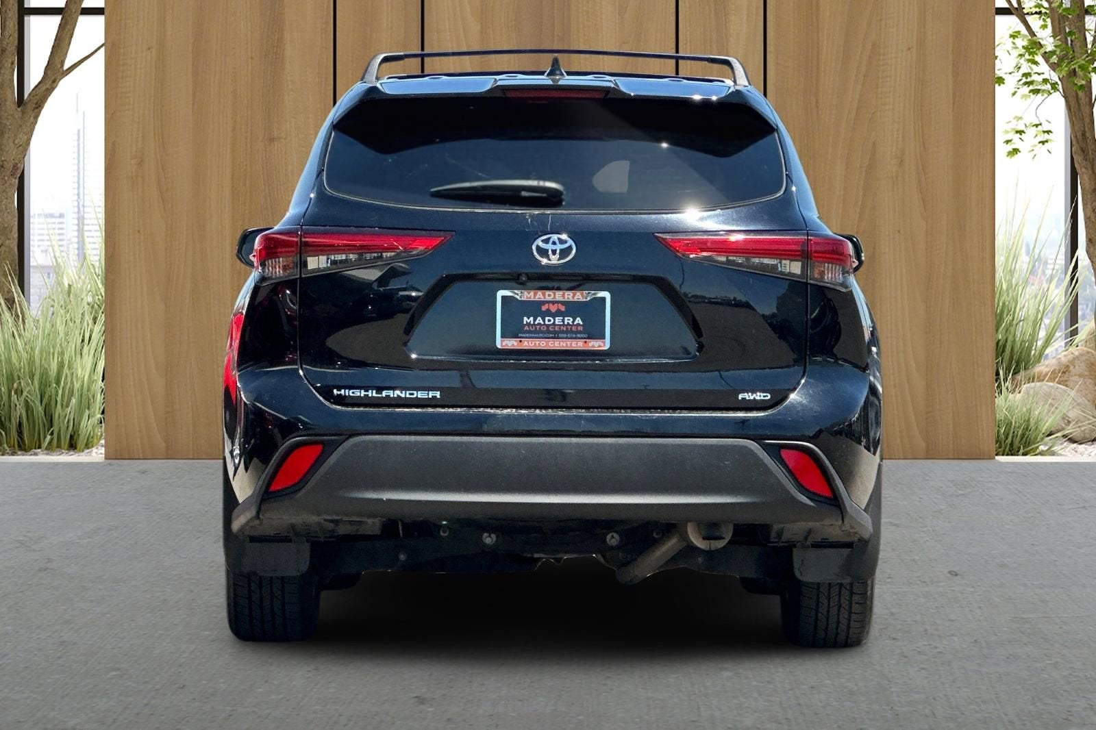 2020 Toyota Highlander L