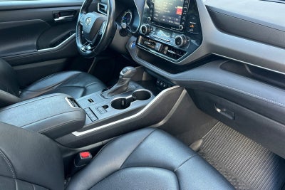 2020 Toyota Highlander Hybrid XLE