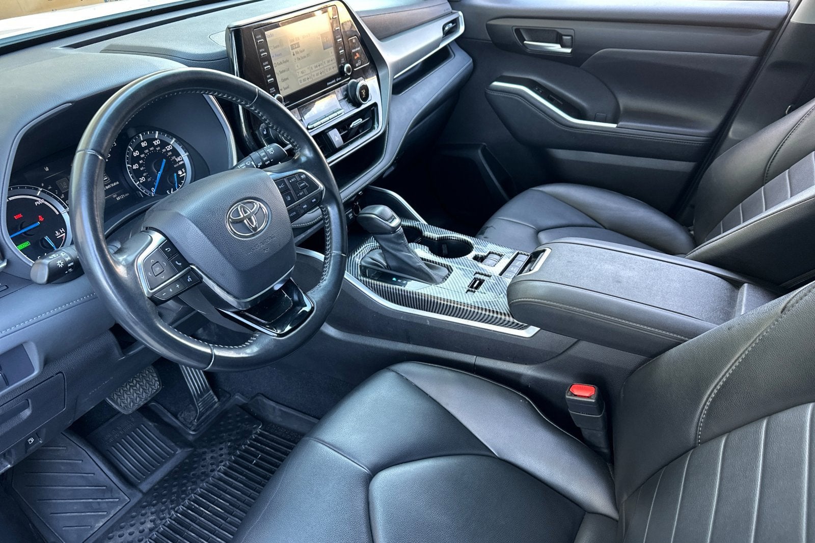 2021 Toyota Highlander Hybrid XLE