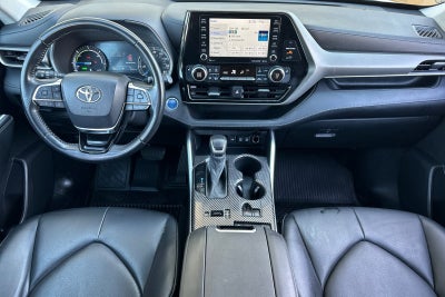 2021 Toyota Highlander Hybrid XLE