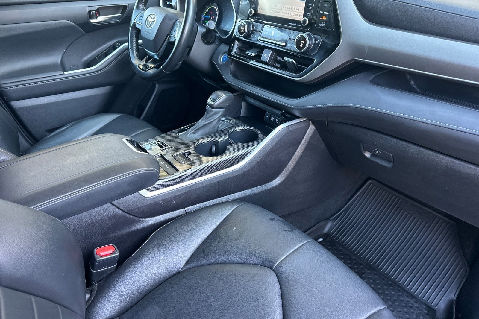 2021 Toyota Highlander Hybrid XLE