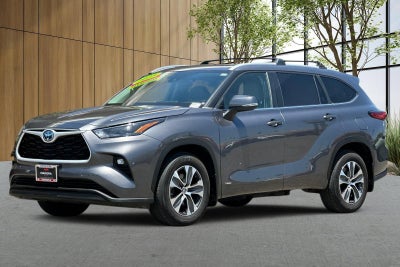 2023 Toyota Highlander Hybrid XLE