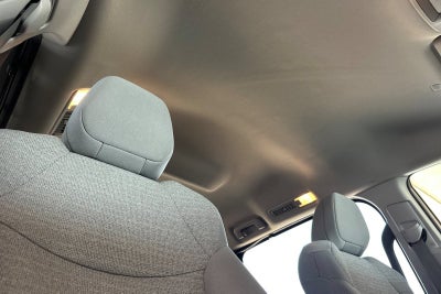 2022 Toyota Sienna LE