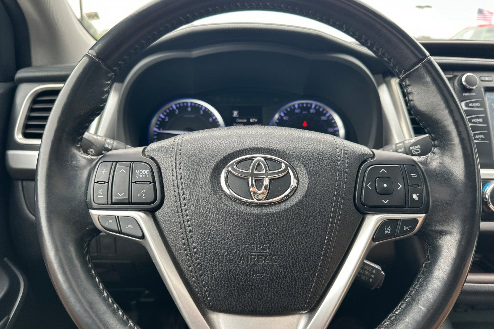 2018 Toyota Highlander SE