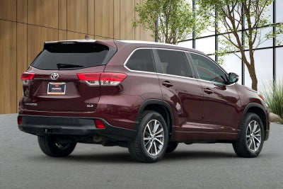 2018 Toyota Highlander SE