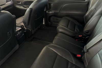 2018 Toyota Sienna SE